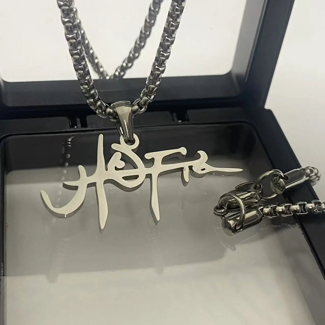 Travis Scott Utopia Pendant Chain