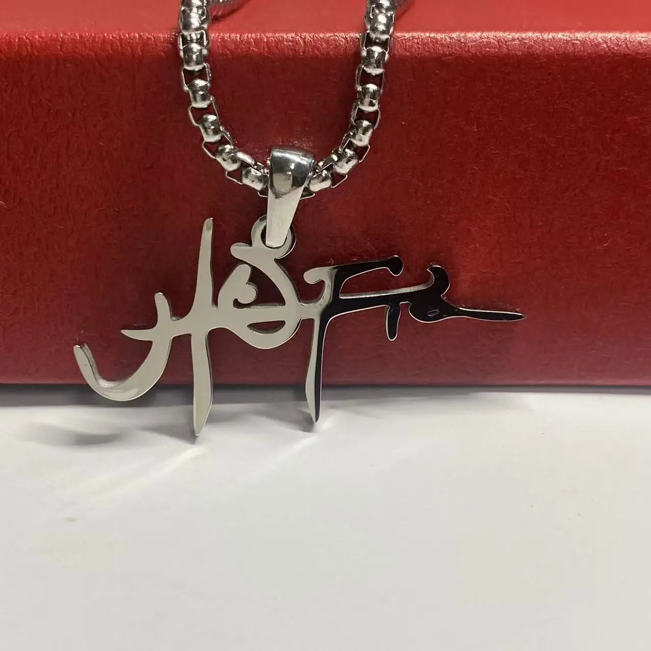 Travis Scott Utopia Pendant Chain